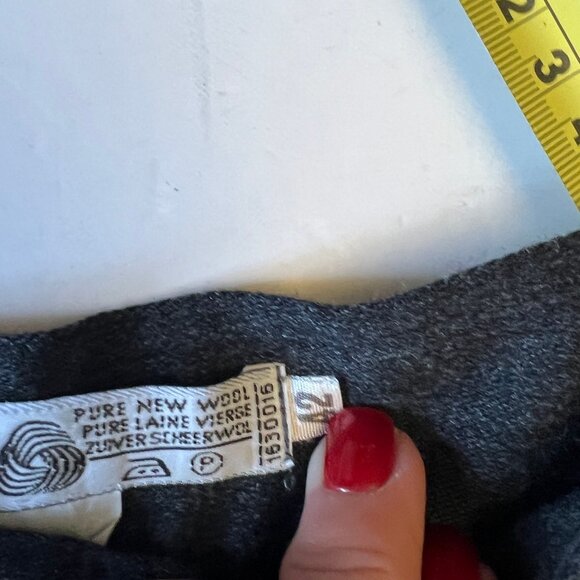 Vintage Made in Italy Pure Wool Pants - High Waist & Floral Detail - Picture 8 of 11